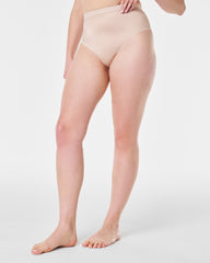 SPANXshape™ Invisible Thong Champagne Beige