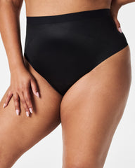 SPANXshape™ Invisible Thong Very Black