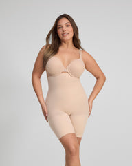 SPANXsculpt™ Seamless Power High-Waisted Mid-Thigh Short Soft Nude