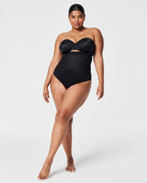 SPANXshape™ Invisible High-Waisted Thong Very Black