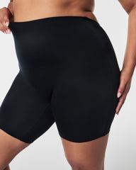 SPANXshape™ Suit Your Fancy Low-Back Mid-Thigh Short Very Black