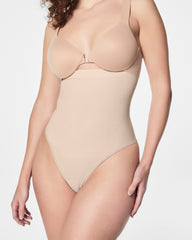 SPANXsculpt™ Seamless Power High-Waisted Thong Soft Nude