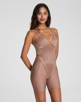 SPANXsupersculpt™ Transform High-Waisted Mid-Thigh Short Cafe Au Lait