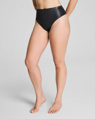 SPANXshape™ LuxeShine Thong Very Black Shimmer
