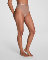 SPANXsupersmooth™ SheerSense Thong Cafe Au Lait