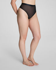 SPANXsupersmooth™ SheerSense Thong Very Black