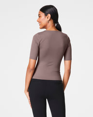 SPANXsmooth™ Jersey V-Neck Tee Smoke