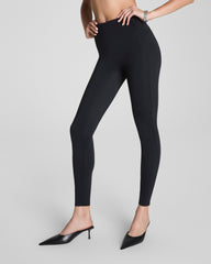 SPANXshape™ Scuba Legging Classic Black