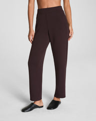 SPANX AirEssentials® Slim Straight Pant Truffle Brown