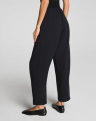 SPANX AirEssentials® Luxe Barrel Leg Pant Very Black