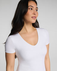 SPANXsmooth™ Jersey V-Neck Tee Classic White