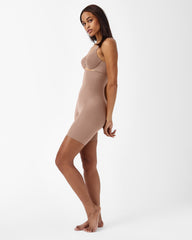 SPANXsculpt™ Seamless Power High-Waisted Mid-Thigh Short Cafe Au Lait