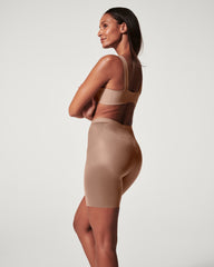 SPANXshape™ Invisible Mid-Thigh Short Cafe Au Lait