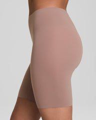 SPANXsmooth™ Fit-To-You Mid-Thigh Short Cafe Au Lait