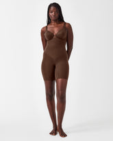 SPANXsculpt™ Seamless Power High-Waisted Mid-Thigh Short Chestnut Brown