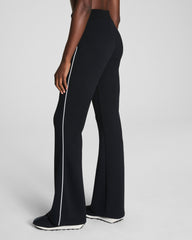 SPANX AirEssentials® Pique Flare Pant Very Black