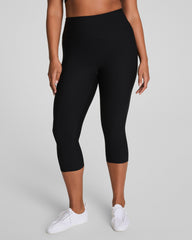 SPANXsmooth™ OnForm Cropped Leggings, 19" Very Black