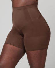 SPANXsculpt™ OnCore Mid-Thigh Short Chestnut Brown