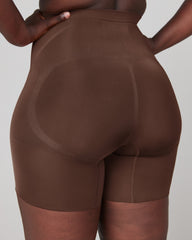 SPANXsculpt™ OnCore Mid-Thigh Short Chestnut Brown