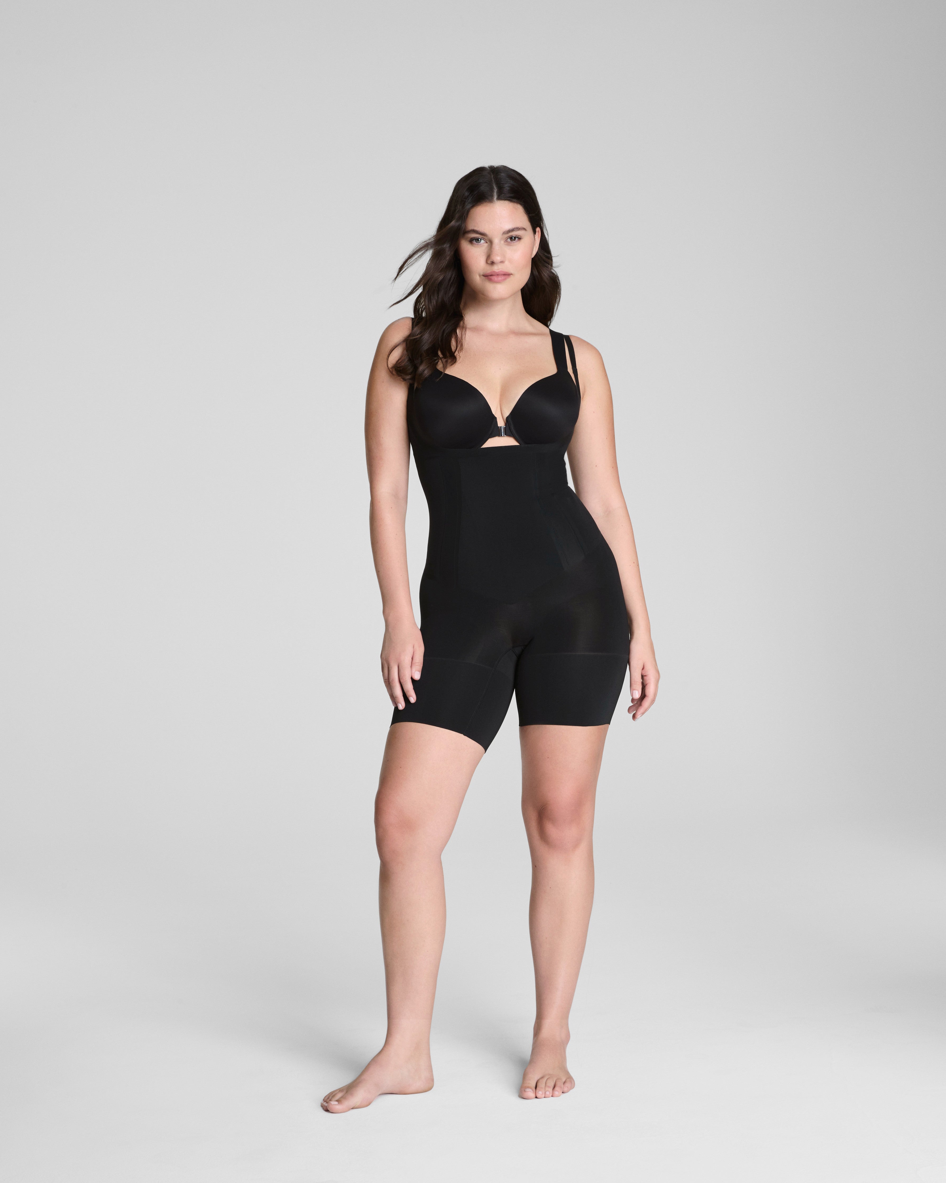 SPANXsculpt™ OnCore Open-Bust Mid-Thigh Bodysuit  Very Black