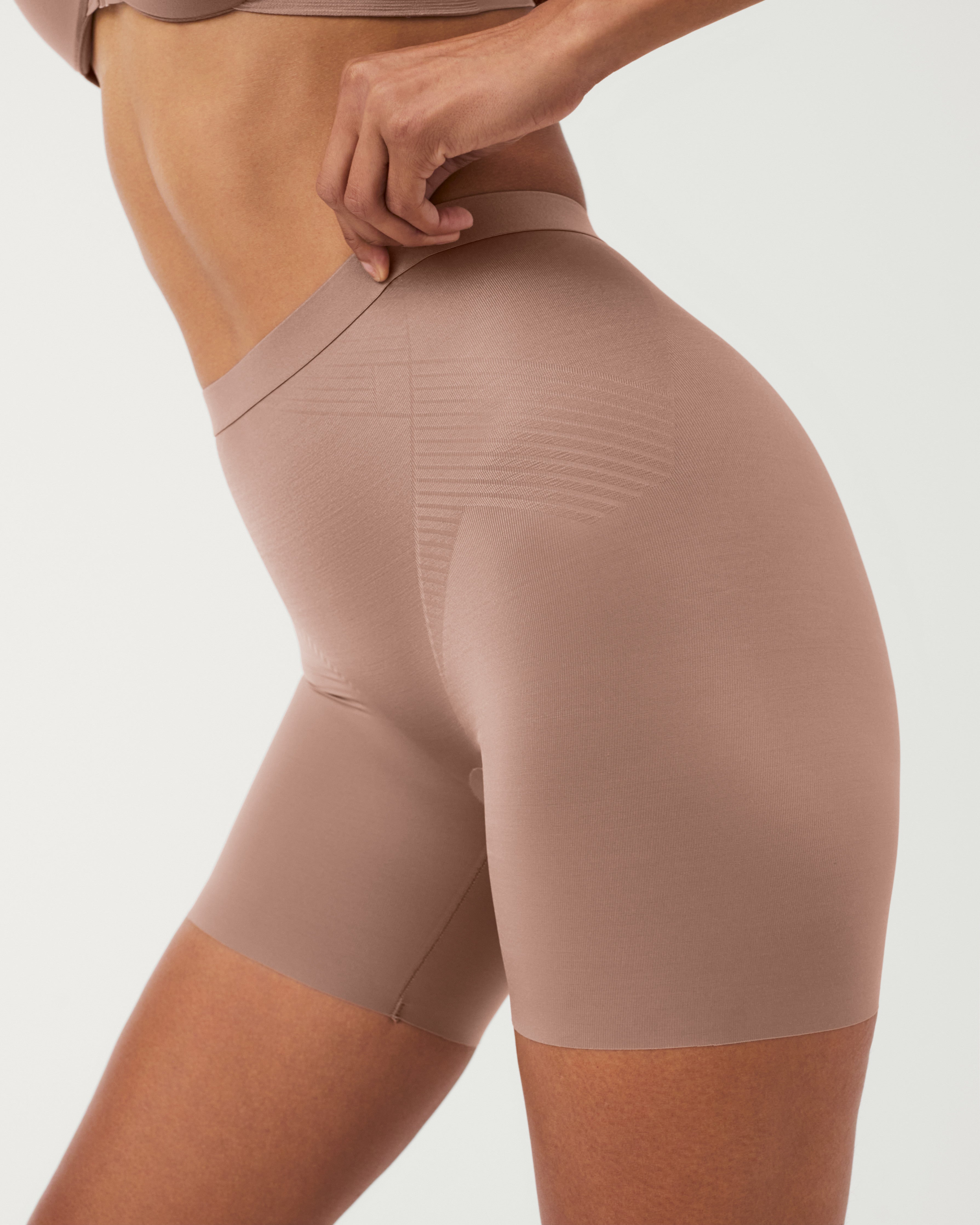 SPANXshape™ Invisible Girlshort  Cafe Au Lait