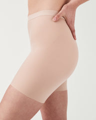 SPANXshape™ Invisible Girlshort  Champagne Beige