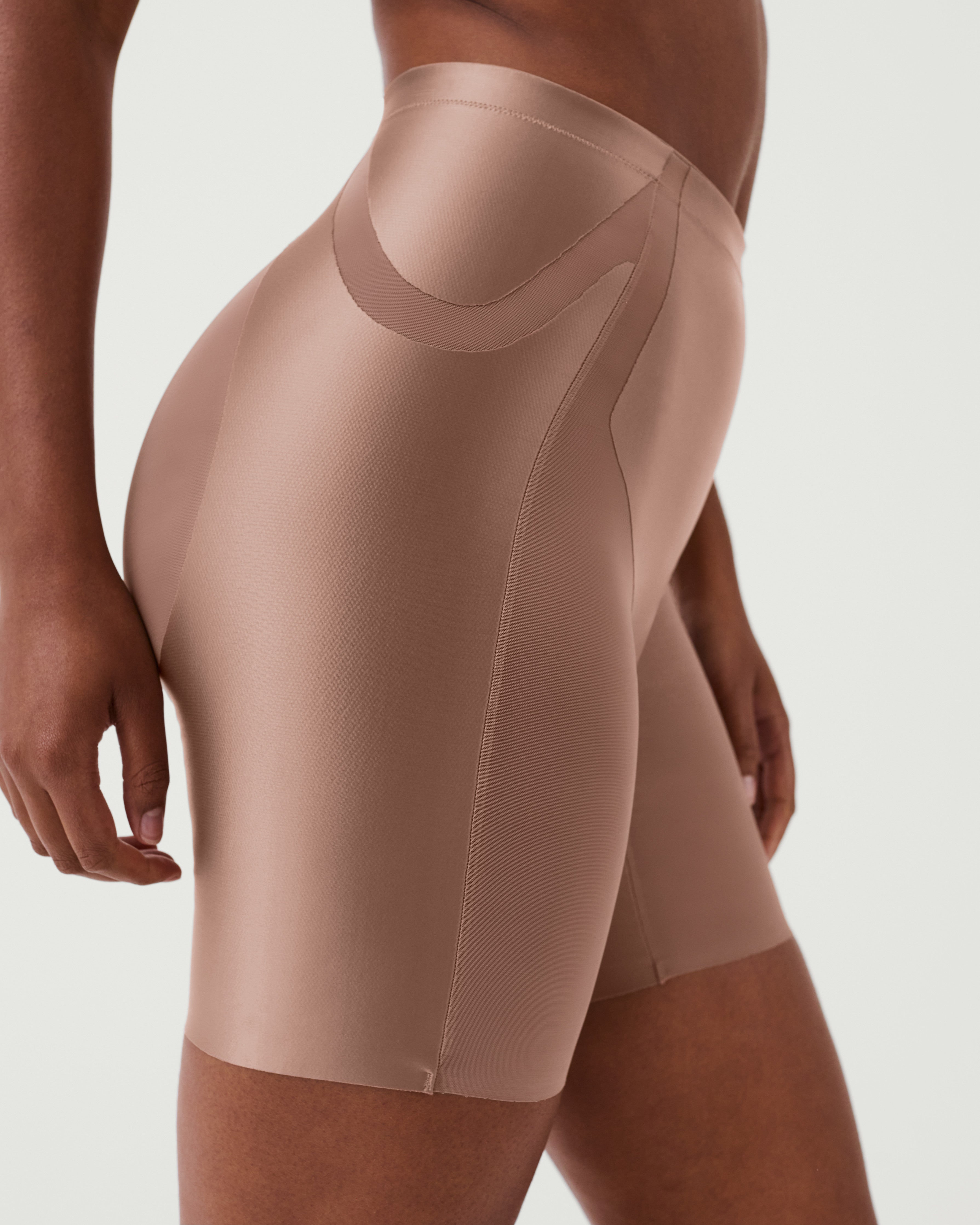 SPANXshape™ Booty-Lifting Mid-Thigh Short  Cafe Au Lait