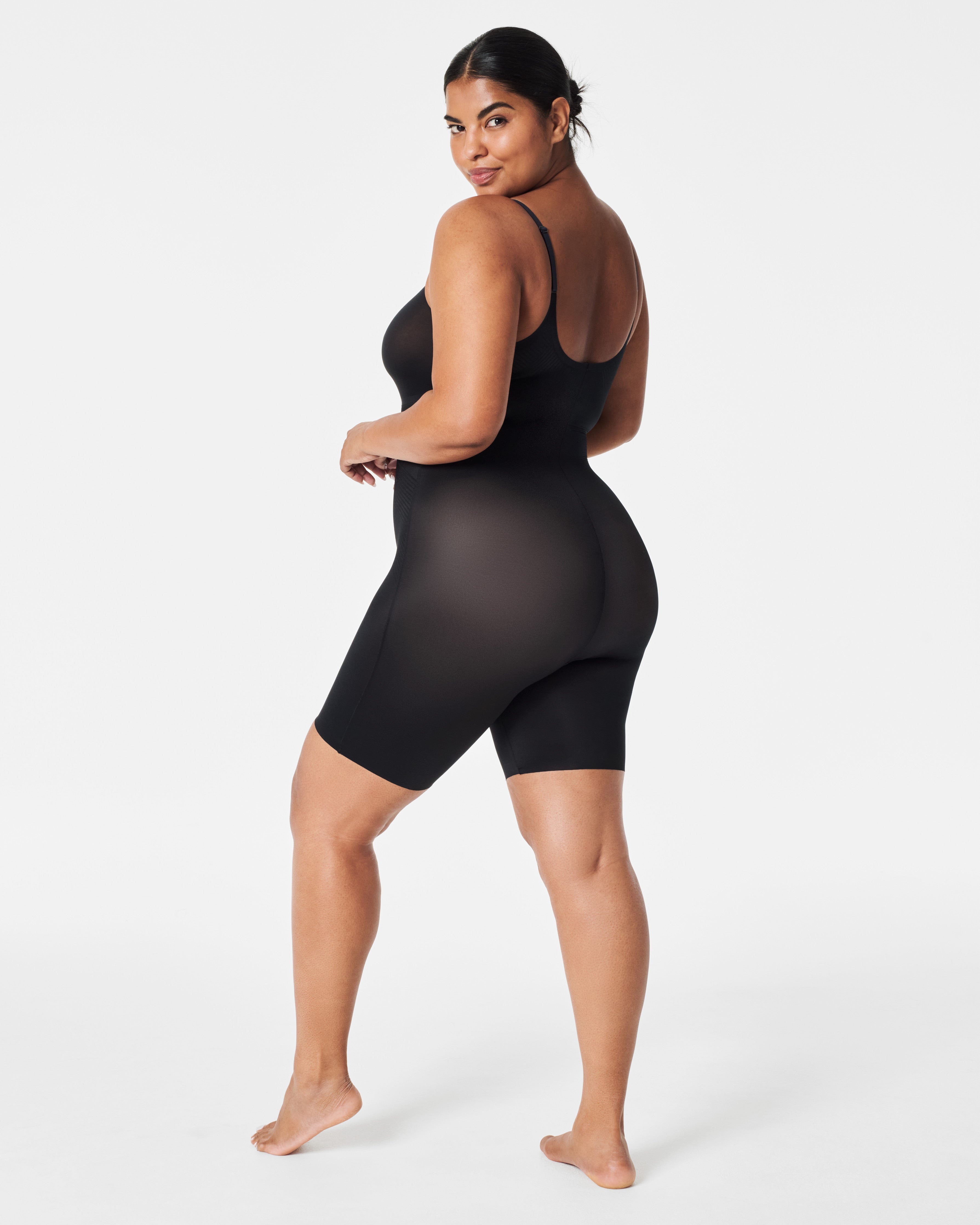 SPANXshape™ Invisible Mid-Thigh Bodysuit  Very Black