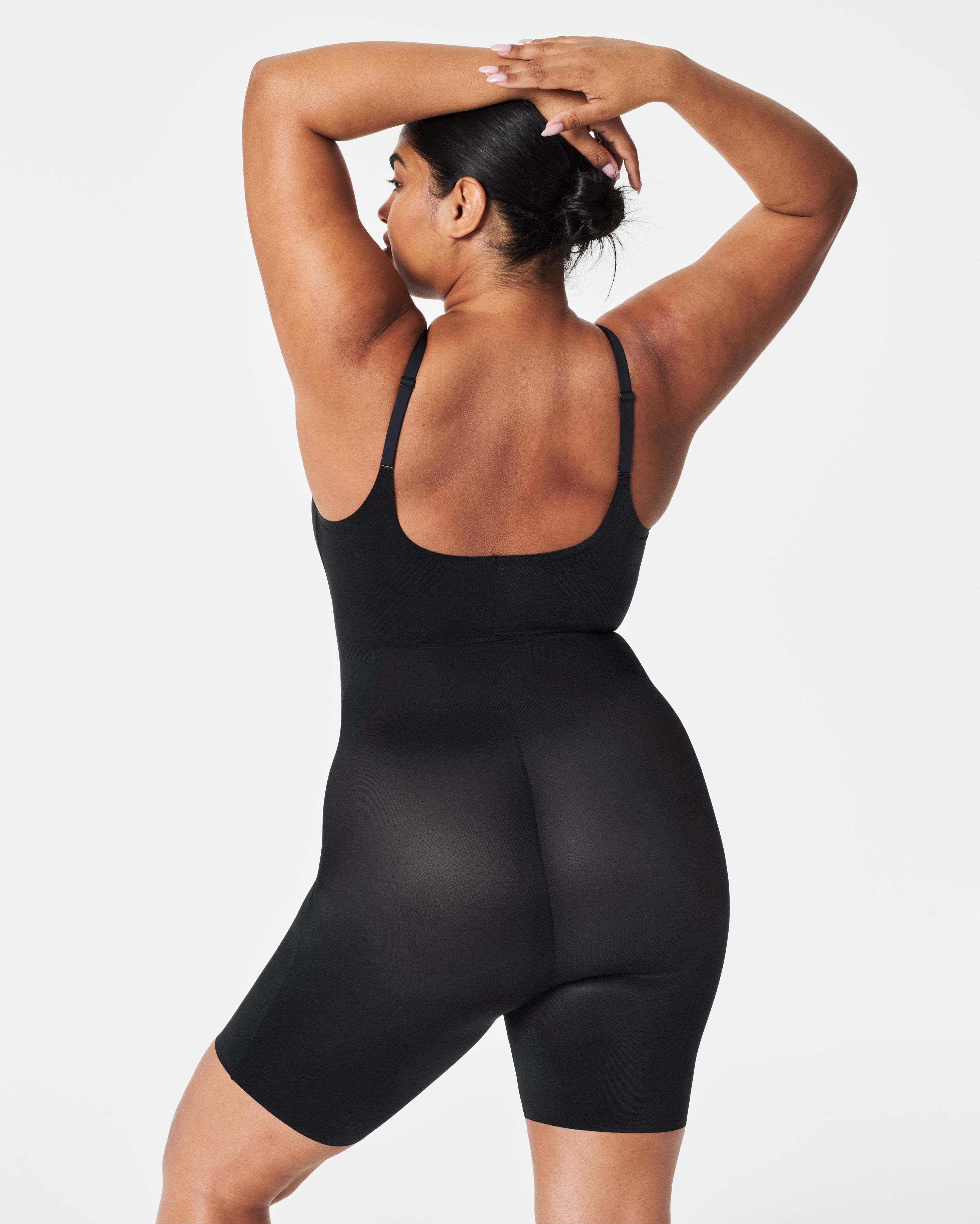 SPANXshape™ Invisible Mid-Thigh Bodysuit  Very Black