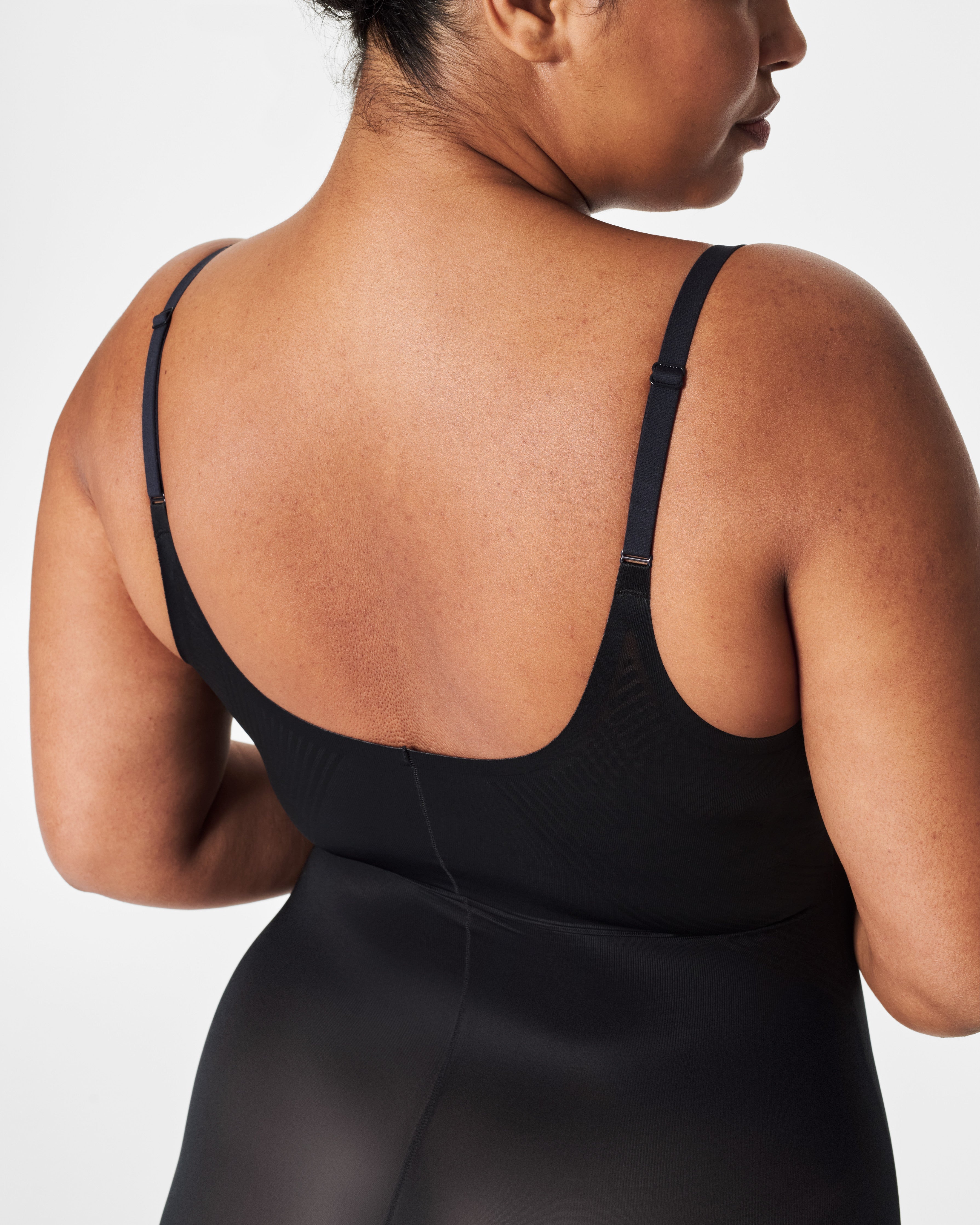 SPANXshape™ Invisible Mid-Thigh Bodysuit  Very Black