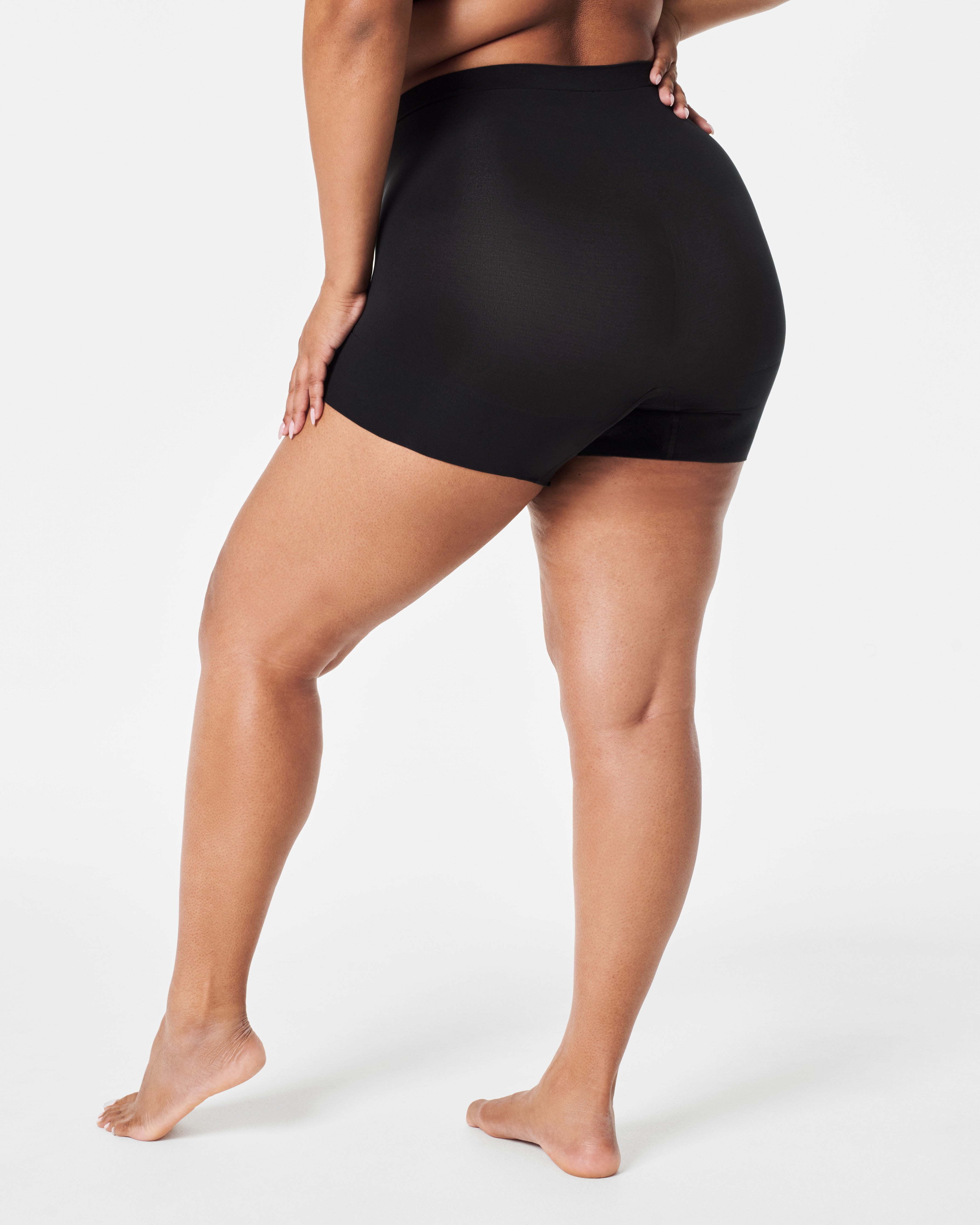 SPANXsculpt™ Seamless Power Shorty  Very Black