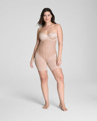 SPANXsupersculpt™ TotalContour High-Waisted Mid-Thigh Short  Natural Bronze