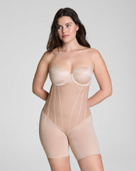 SPANXsupersculpt™ TotalContour High-Waisted Mid-Thigh Short  Natural Bronze