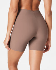 SPANXsupersmooth™ Essential Mid-Thigh Short  Cafe Au Lait