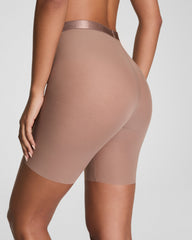 SPANXsupersmooth™ SheerSense Mid-Thigh Short  Cafe Au Lait