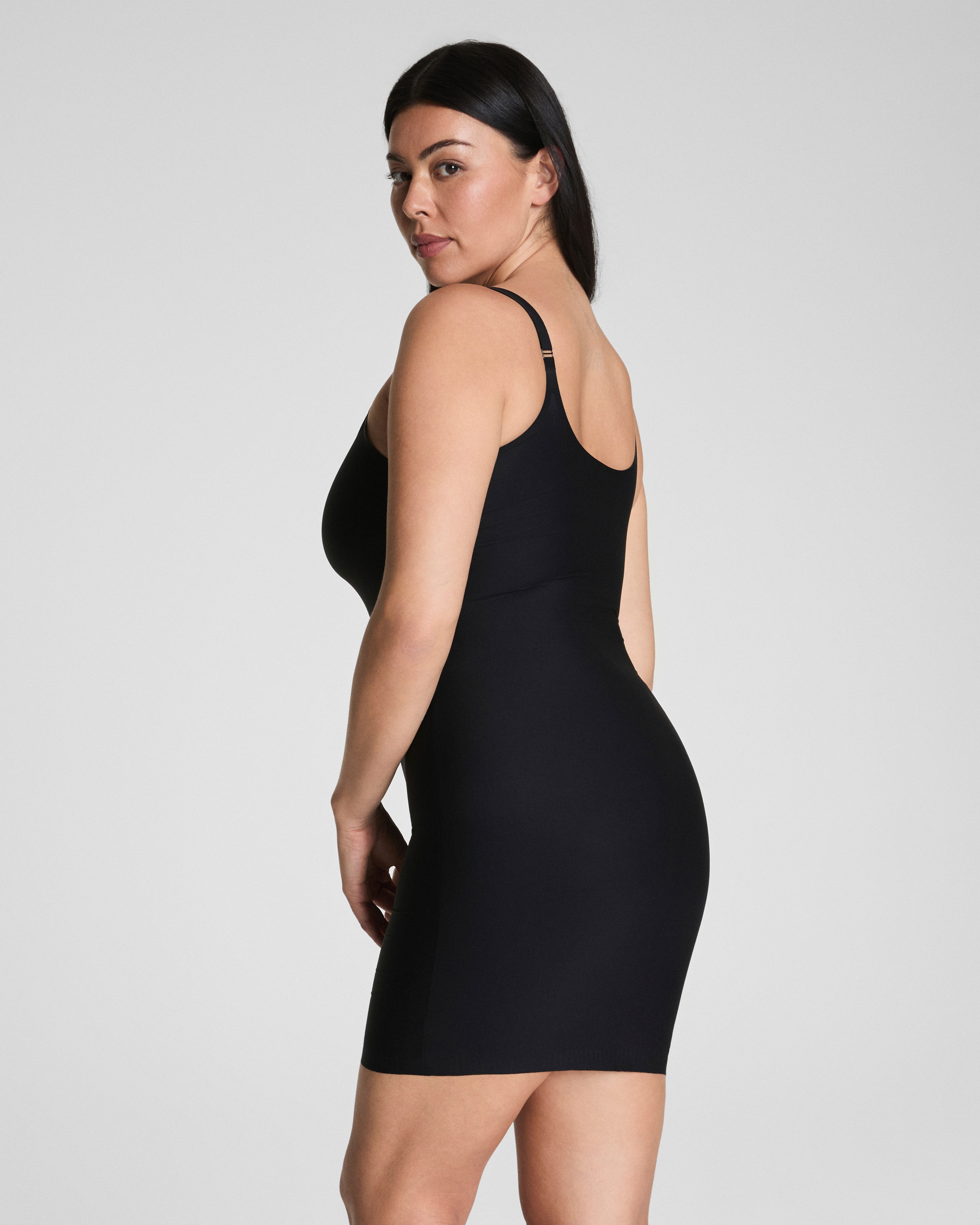 SPANXsupersmooth™ Essential V-Neck Slip  Very Black