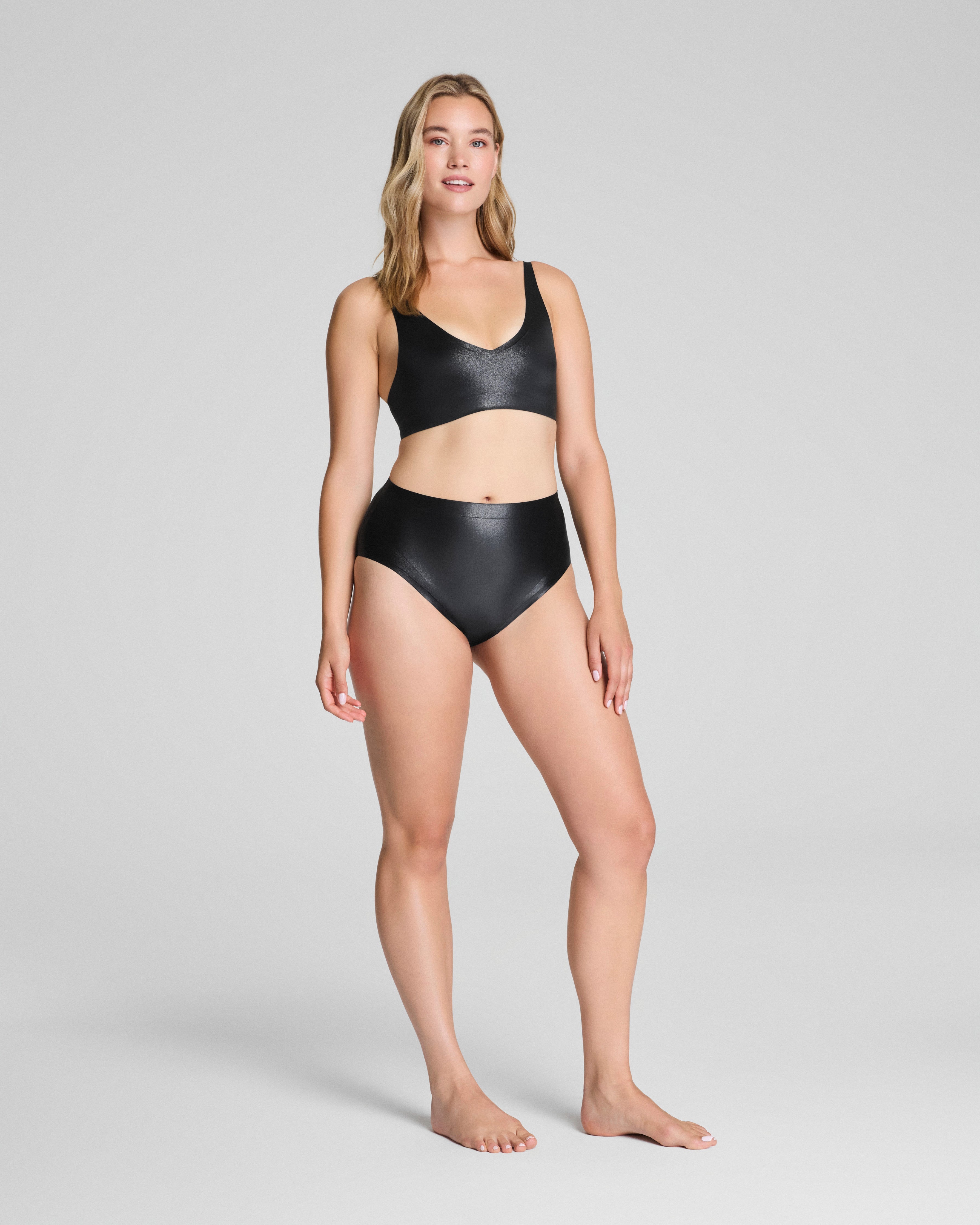 SPANXshape™ LuxeShine Bralette  Very Black Shimmer