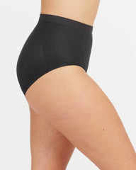 SPANXshape™ Invisible Brief  Very Black