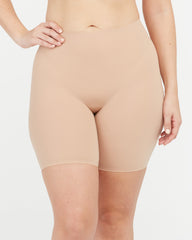 SPANXsmooth™ Fit-To-You Mid-Thigh Short  Naked 2.0