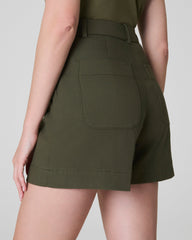 SPANXsupersmooth™ Stretch Twill Short, 5"  Dark Pine