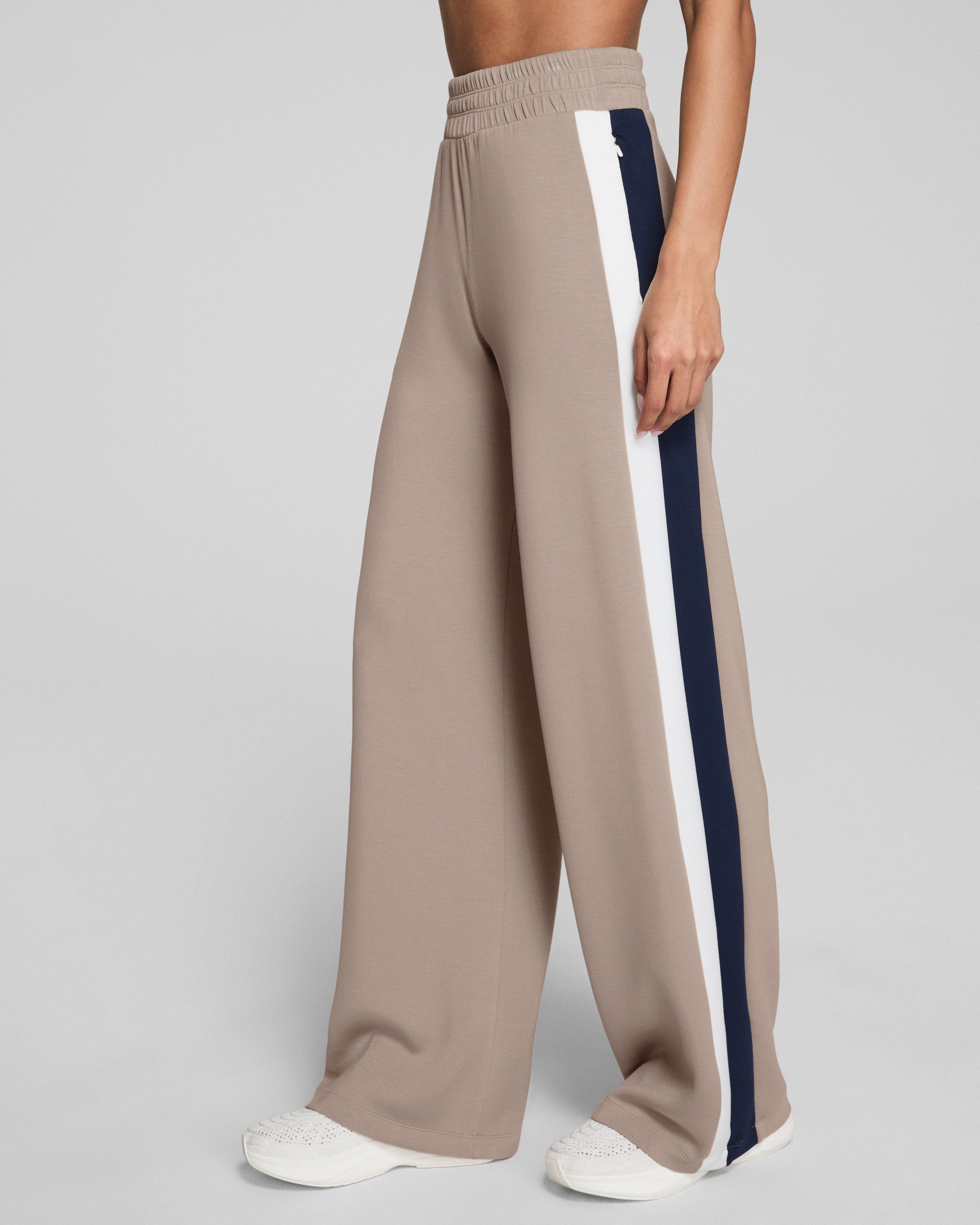 SPANX AirEssentials® Colorblock Wide Leg Track Pant  Ashwood/Powder/Timeless Navy