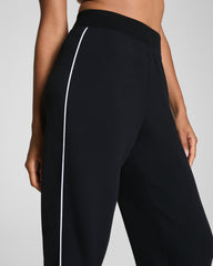SPANX AirEssentials® Pique Barrel Ankle Pant  Very Black