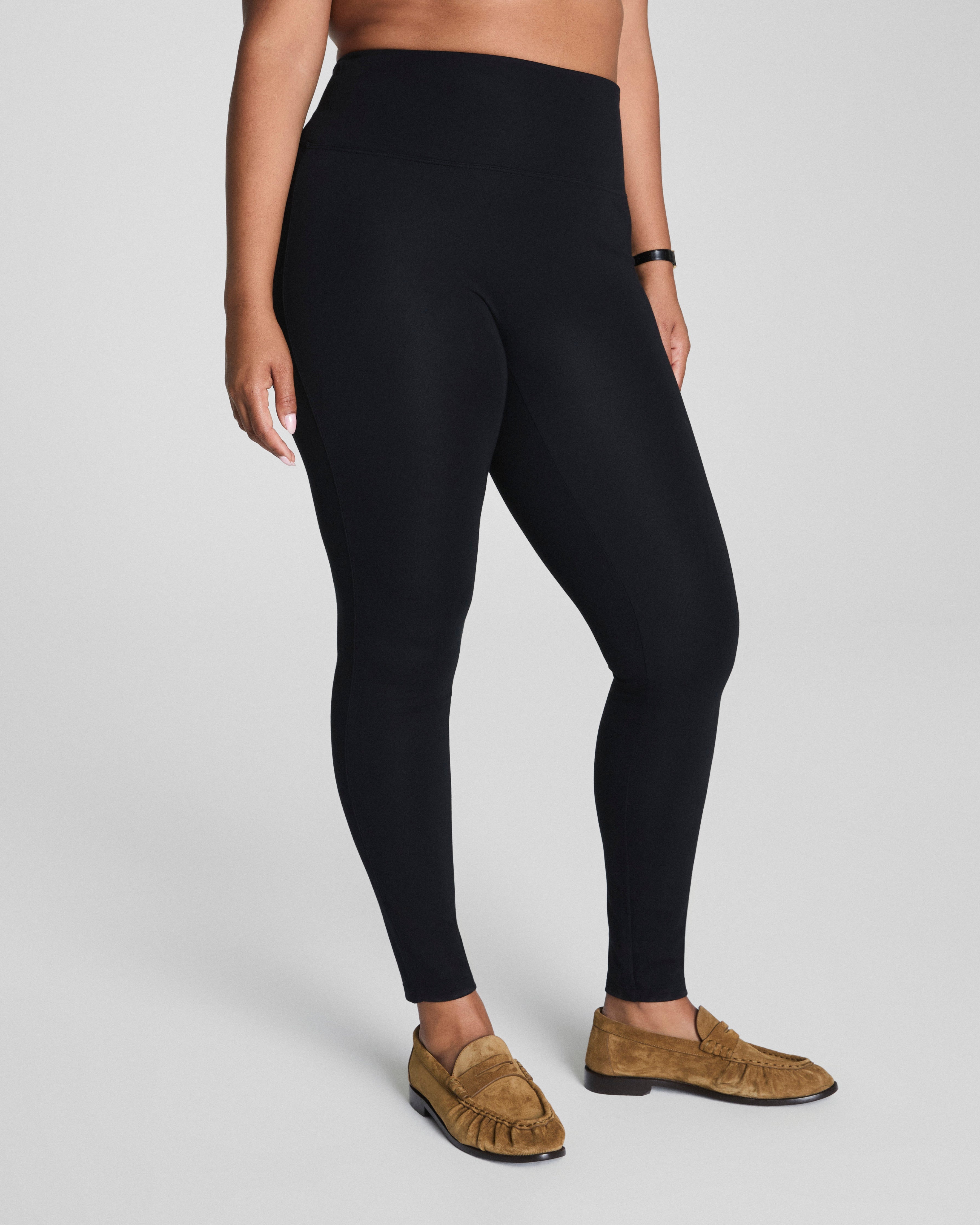 SPANXshape™ Everyday Legging  Classic Black