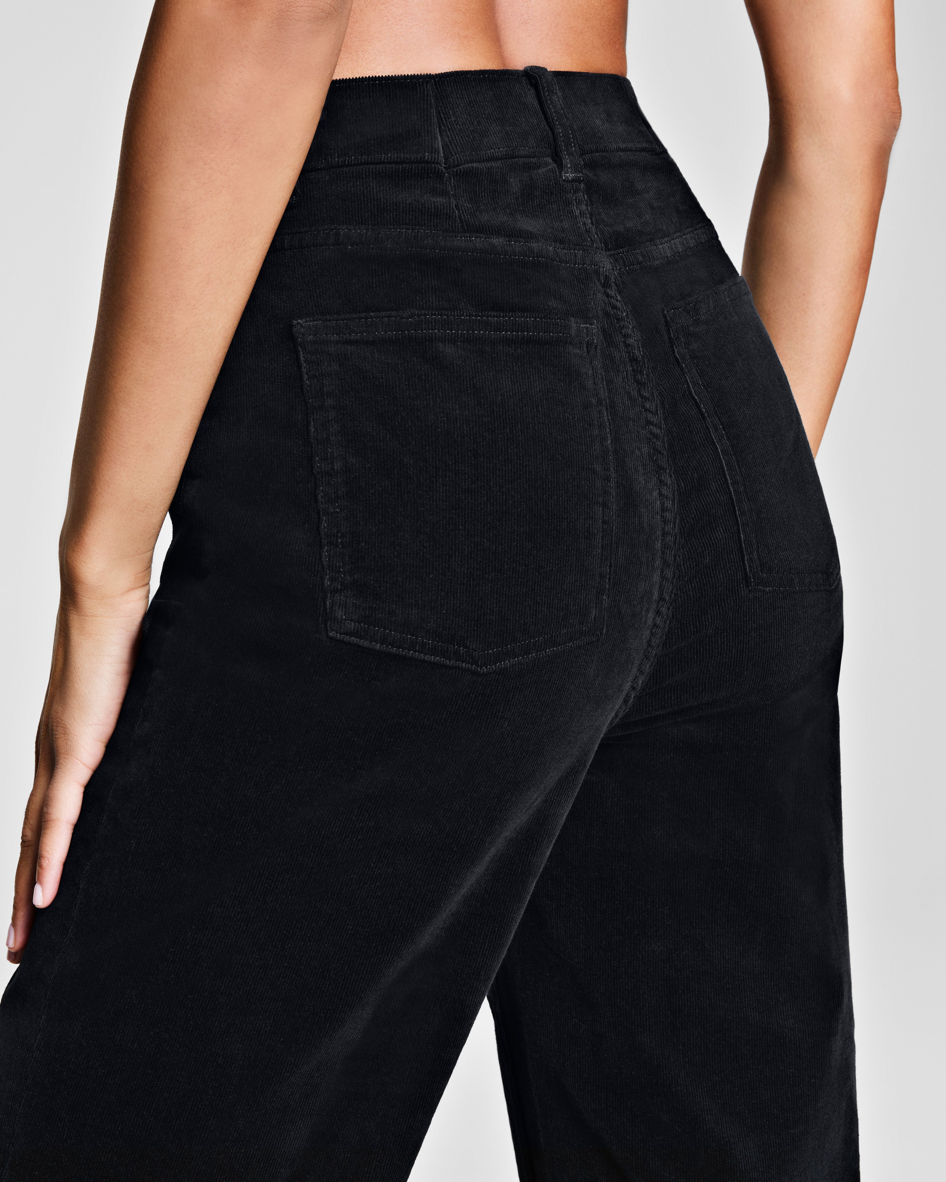 SPANXshape™ Authentic 360 Corduroy 90s Straight Leg  Classic Black
