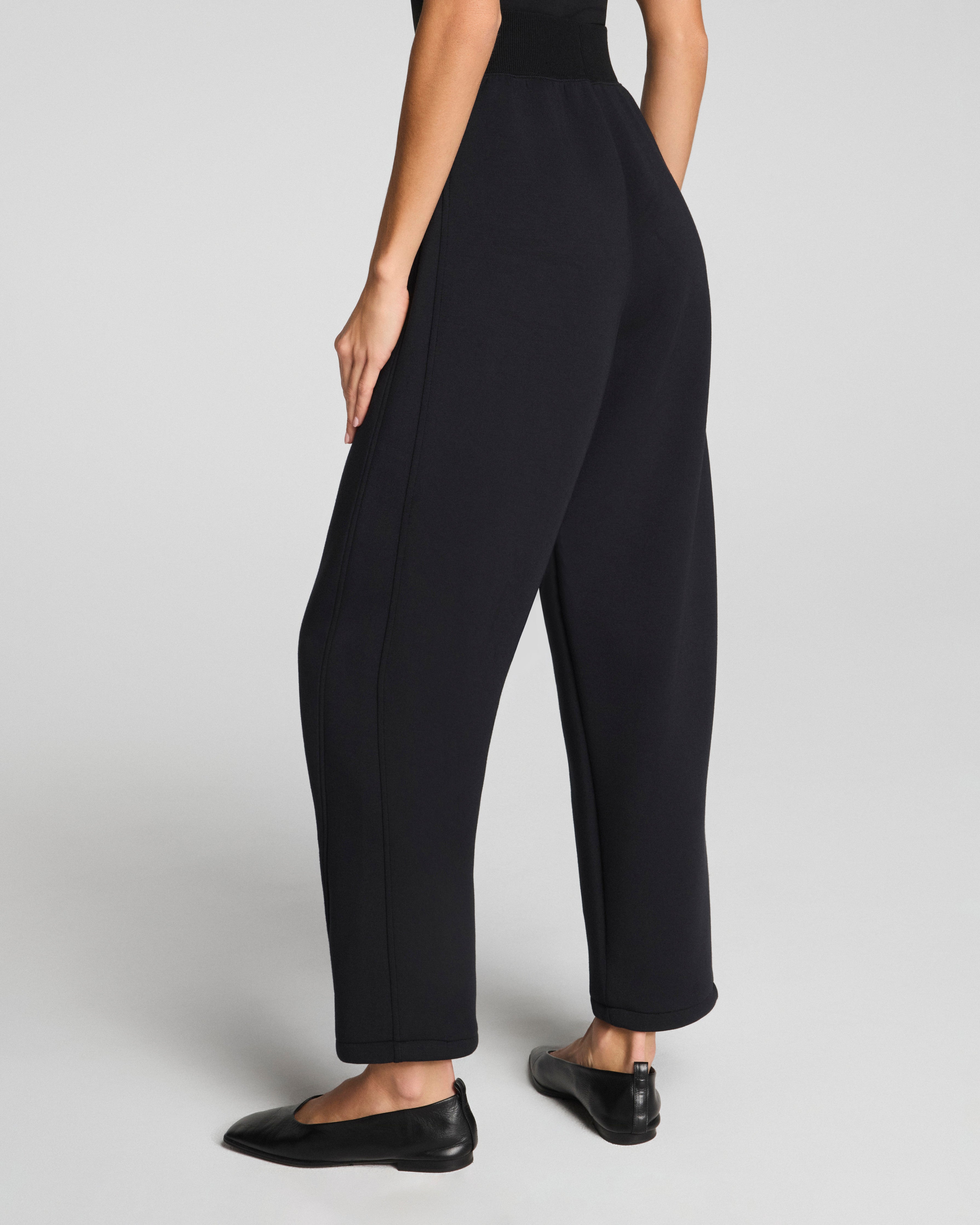 SPANX AirEssentials® Luxe Barrel Leg Pant  Very Black