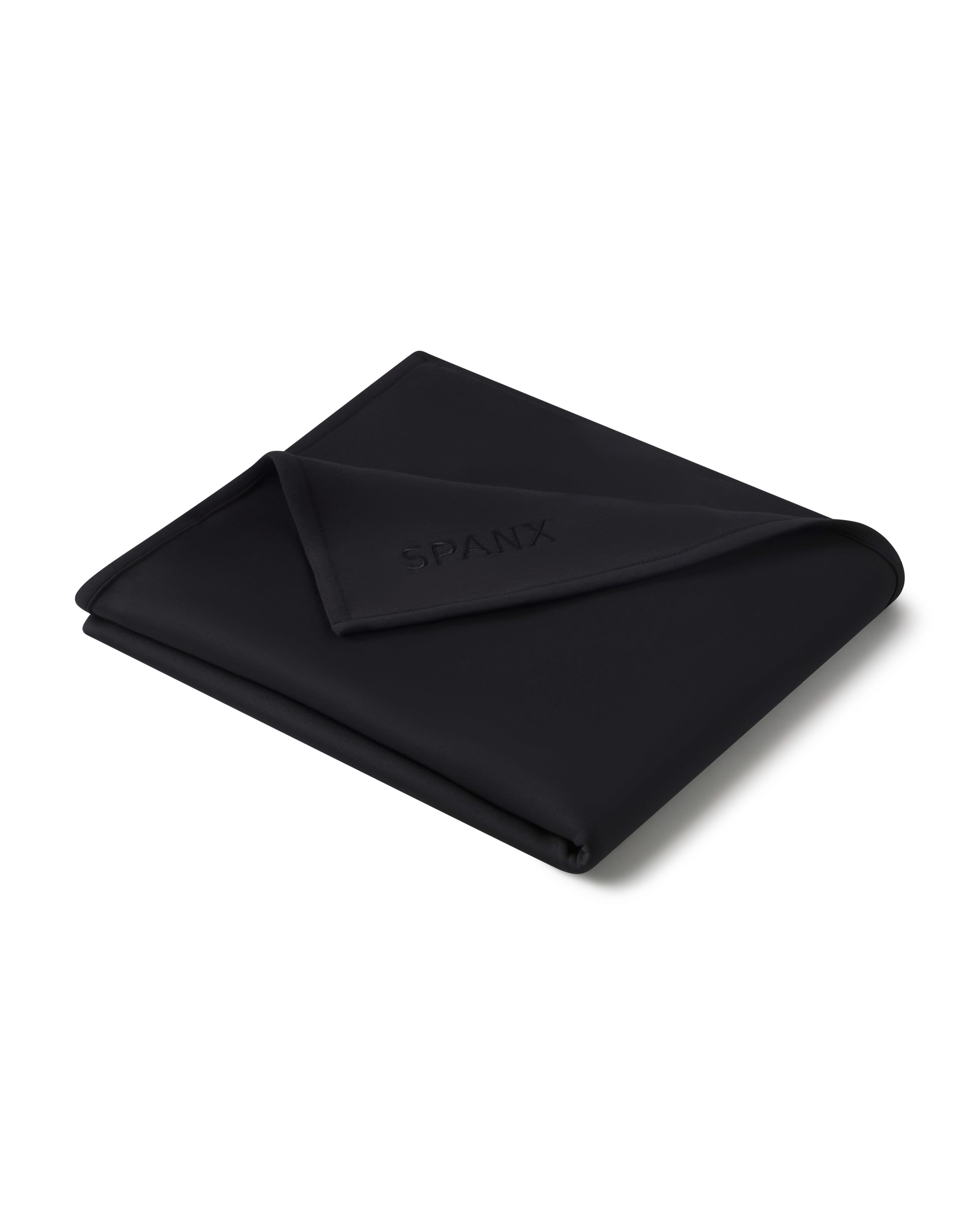 SPANX AirEssentials® Blanket  Very Black