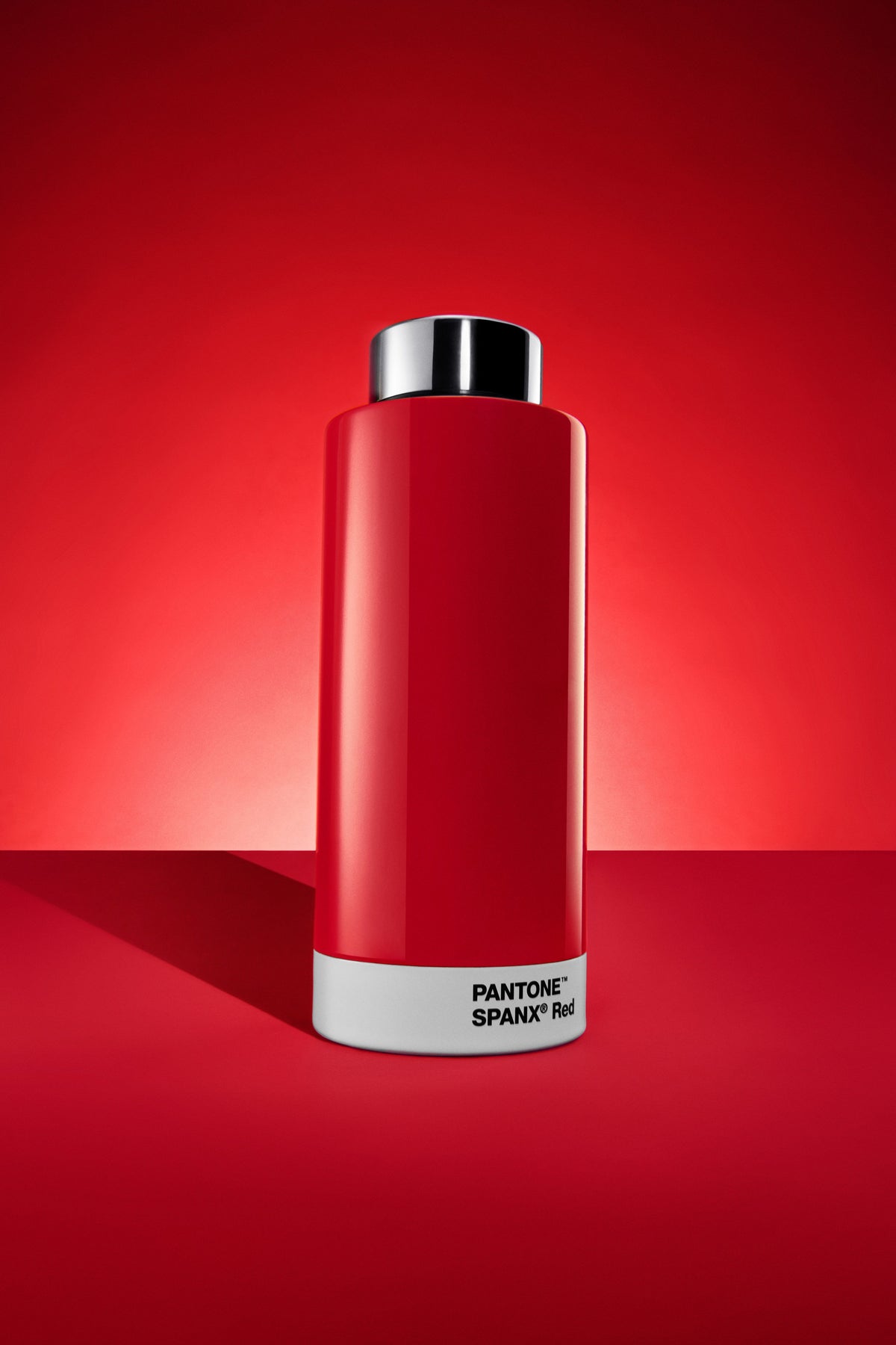 SPANX® x PANTONE® Thermo Bottle  SPANX® Red