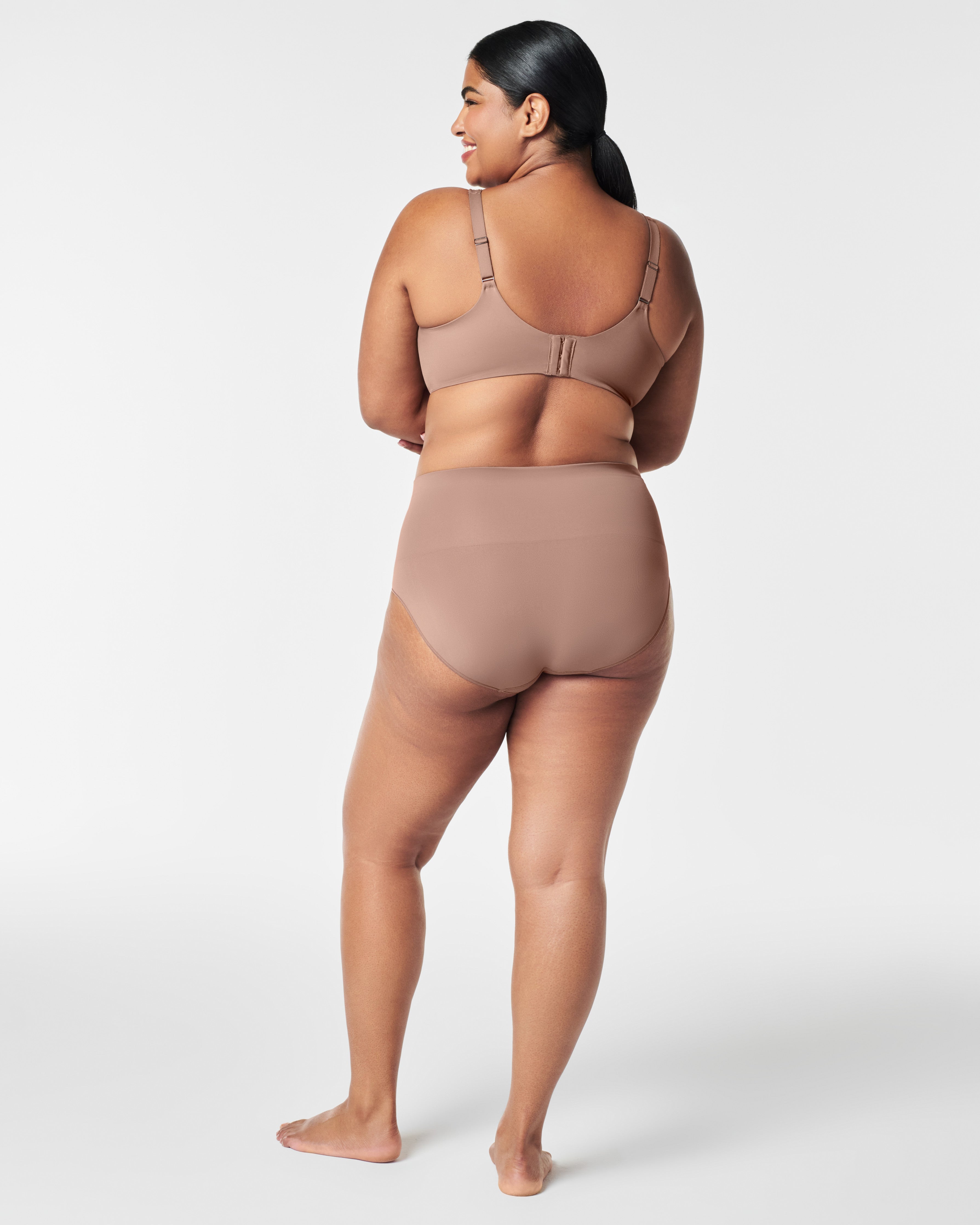 SPANX® Low Profile Minimizer Bra  Cafe Au Lait