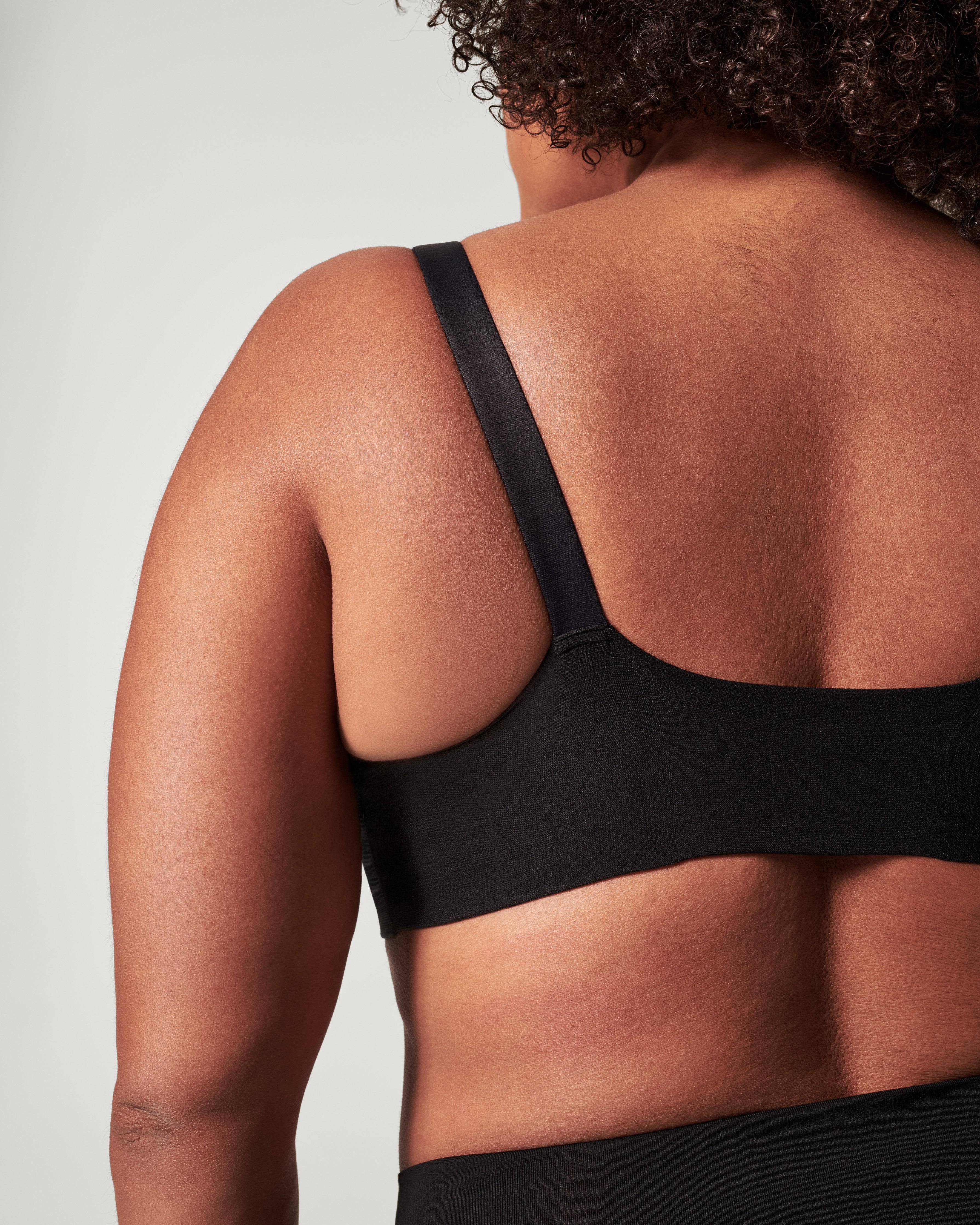 SPANXsmooth™ Bra-llelujah!® Adjustable Full Coverage Bra  Very Black