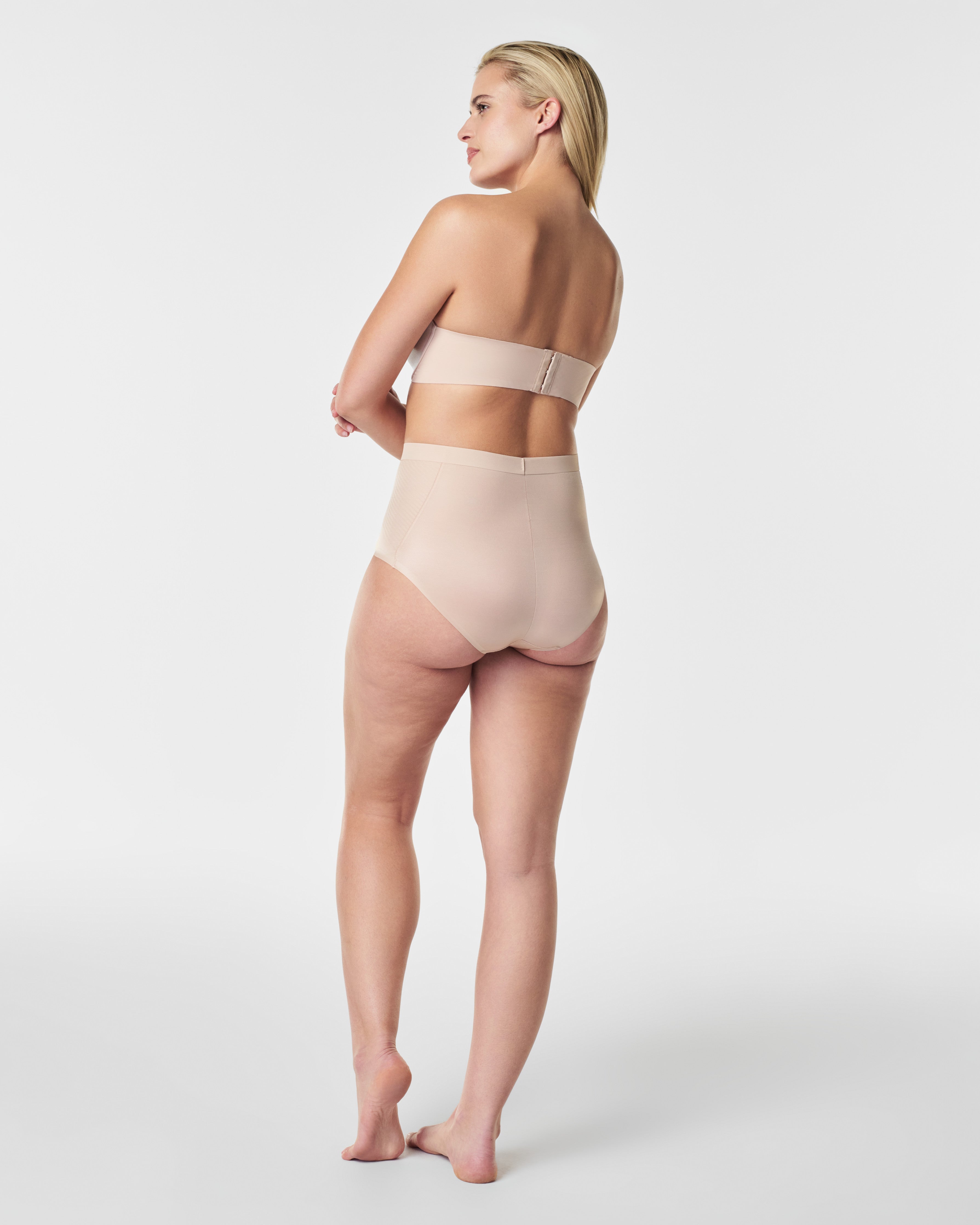 SPANXsmooth™ Suit Your Fancy Strapless Bra  Champagne Beige